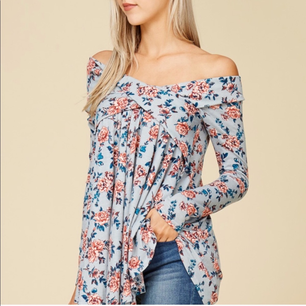 🆕Floral Off Shoulder Knit 🌸🌼🌺